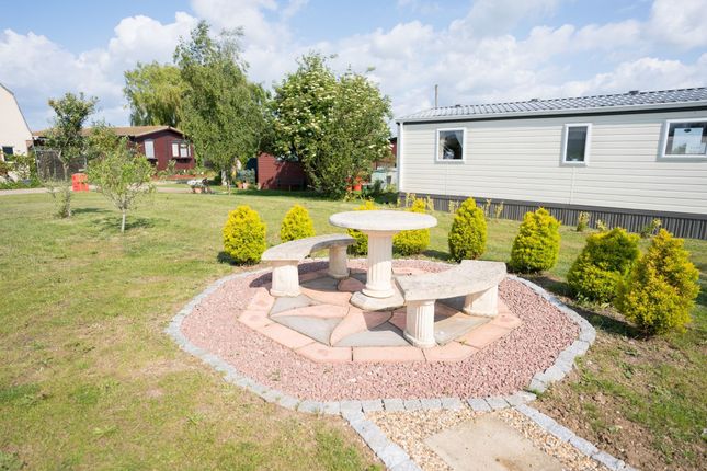 17, Eastland Meadows Country Park, East End Road, Essex photo 4