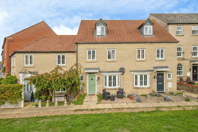 4-bed house on 10, Head Way, Sudbury, £325,000