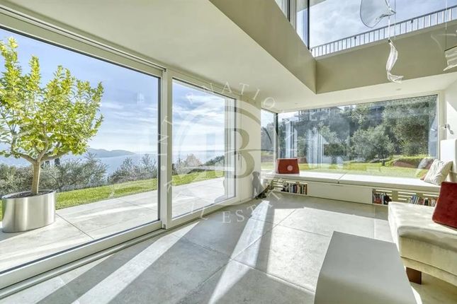 Villa for sale in Tignale, Lombardy, 25080, Italy