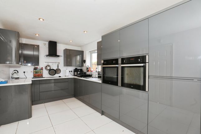 15, Rubin Drive, Crewe photo 2
