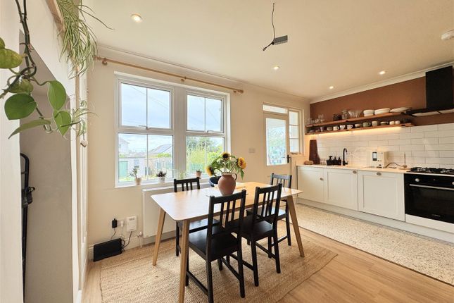 14, Penhallow Road, Newquay photo 3