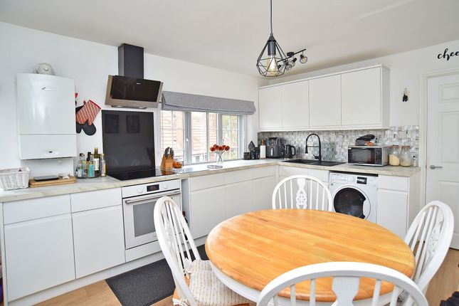Riverview Harrogate Road, Knaresborough photo 2