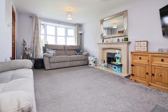 49, Rea Valley Drive, West Midlands photo 3