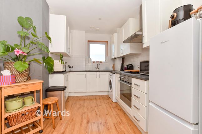 11, Palmer Drive, Hythe photo 2