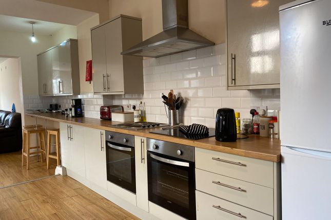 26, Llandough Street, Cardiff photo 3