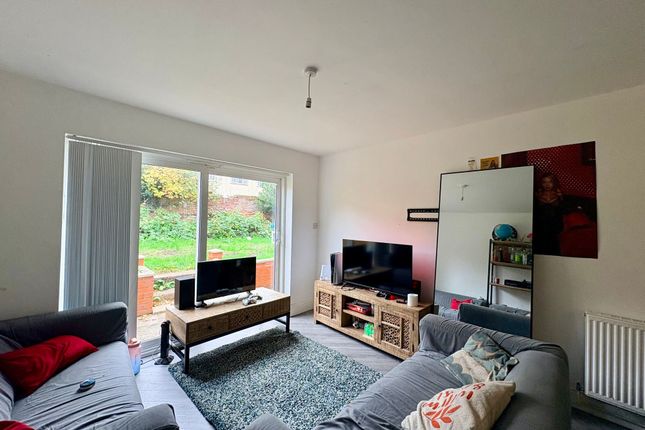 127 Allington Avenue, Nottingham photo 5