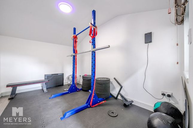 Gym ./ Store To Back Of Garage