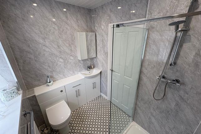 7, Cornforth Grove, Billingham photo 3