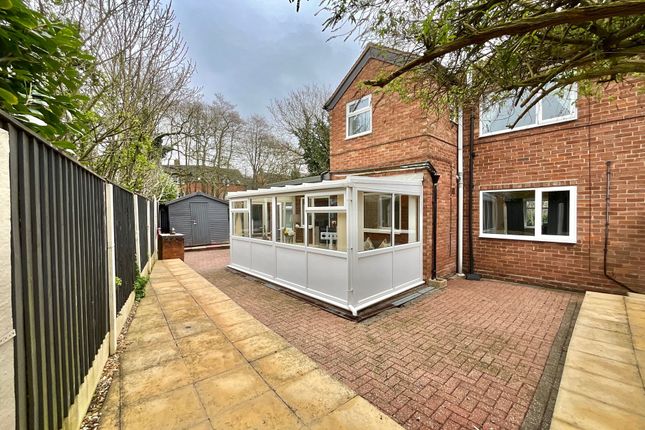 34 Riverside Road, Stoke-On-Trent photo 4
