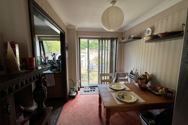 5 Glenmore Mews, Eastbourne photo 4