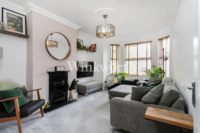 Thumbnail Flat for sale in Carlingford Road, London