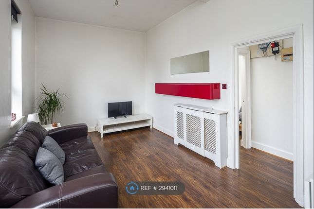 C Page Green Terrace, London, London photo 3