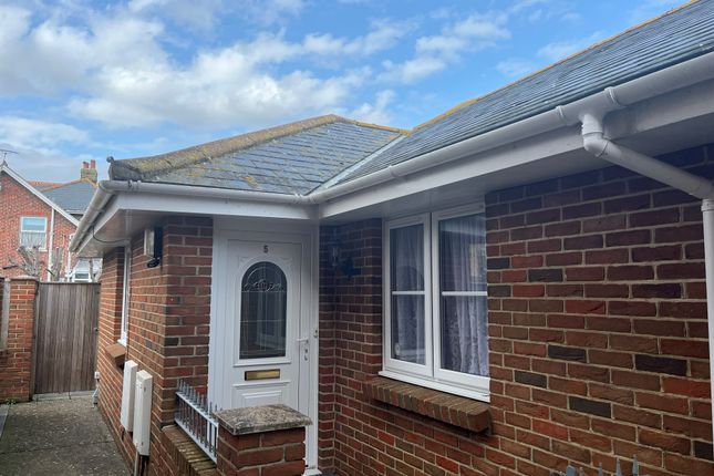 Thumbnail Detached house to rent in Orchardleigh, Orchardleigh Road, Shanklin