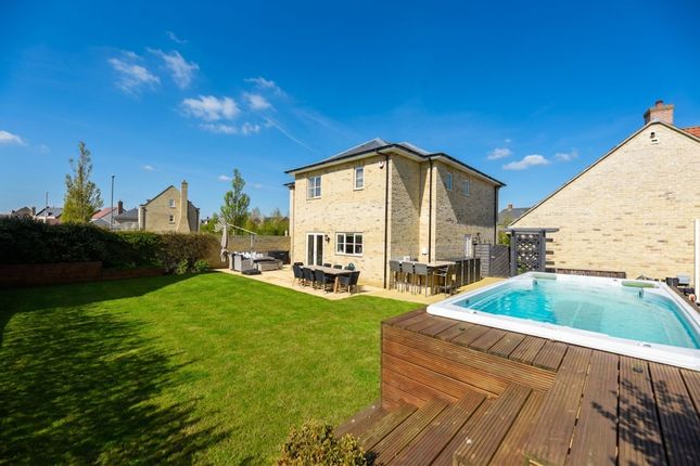 11 Bayley Road, Huntingdon photo 2