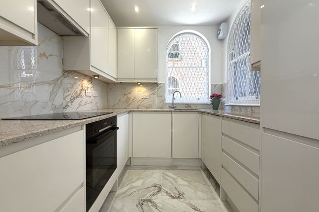 2, Elgin Mews North, London photo 5