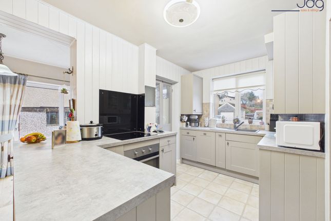 35 Sycamore Road, Lancaster photo 3