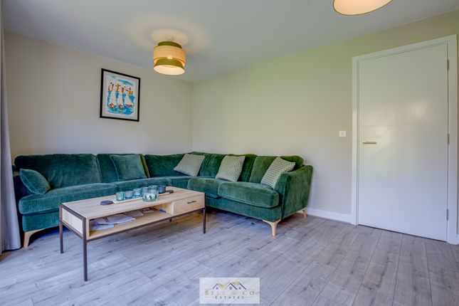 8, Bluebell Close, Sheffield photo 4