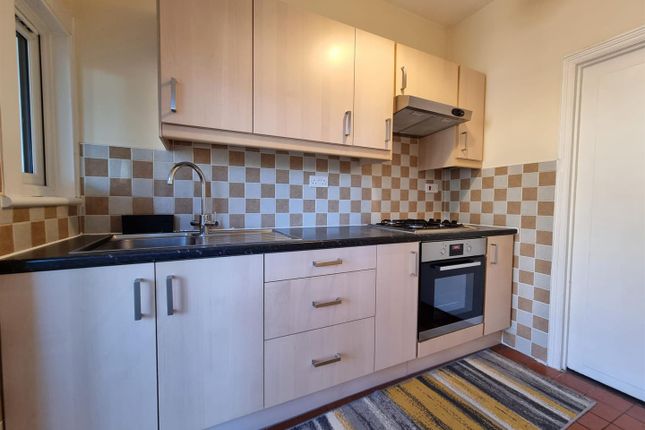 106, Langdale Road, Thornton Heath photo 5
