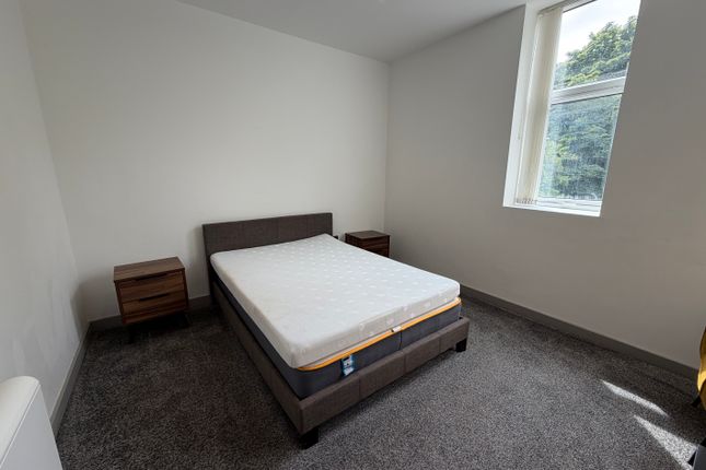 102, West Street, Rotherham photo 4