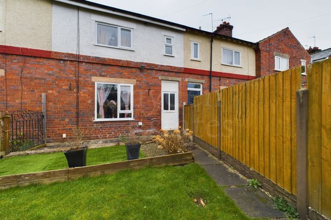 Thumbnail Terraced house for sale in Cleobury Road, Bewdley, Worcestershire