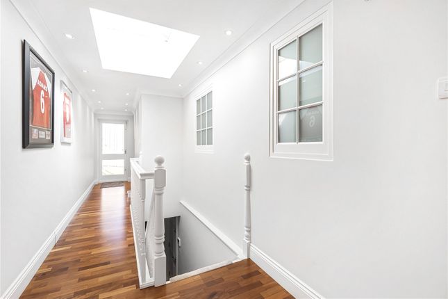Detached house for sale in Harrison Close, Oakleigh Park, London