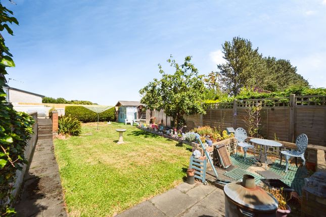4, Grange Cross Lane, Wirral photo 2