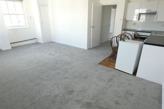 6,67 Usher Road, Usher Road, London photo 3