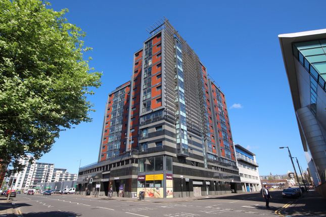 Thumbnail Flat to rent in River Heights, Lancefield Quay, Finnieston, Glasgow