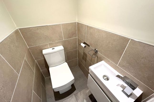 5, Manor Road, Manchester photo 5