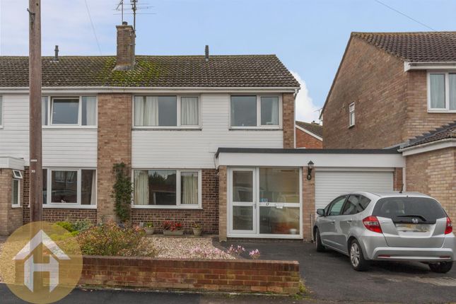 Shakespeare Road Royal Wootton Bassett Swindon Sn4 3 Bedroom