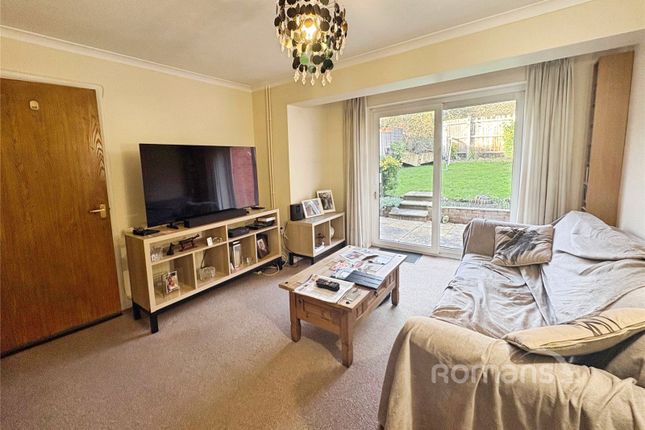 24, Carshalton Way, Reading photo 3
