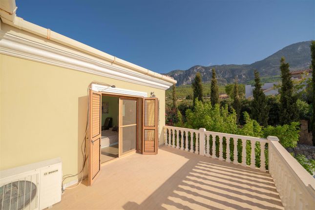 Villa for sale in Lapta, West Of Kyrenia