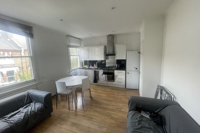 Flat C, 44, Hormead Road, London photo 2