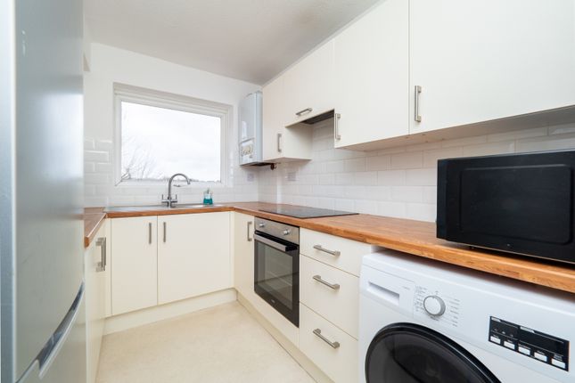 Flat for sale in St. James Road, Sutton