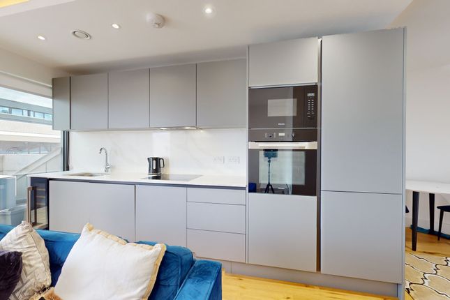 New Horizons Court, Brentford photo 2