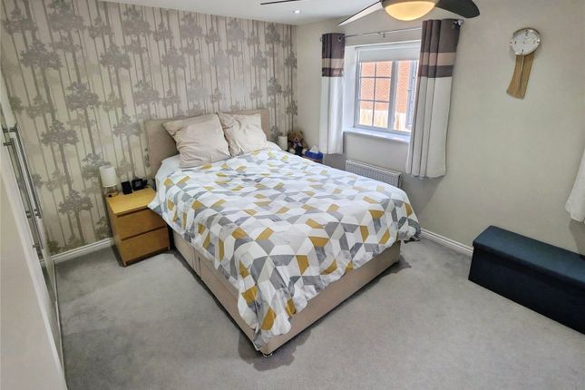50, Brunel Way, Swadlincote photo 4