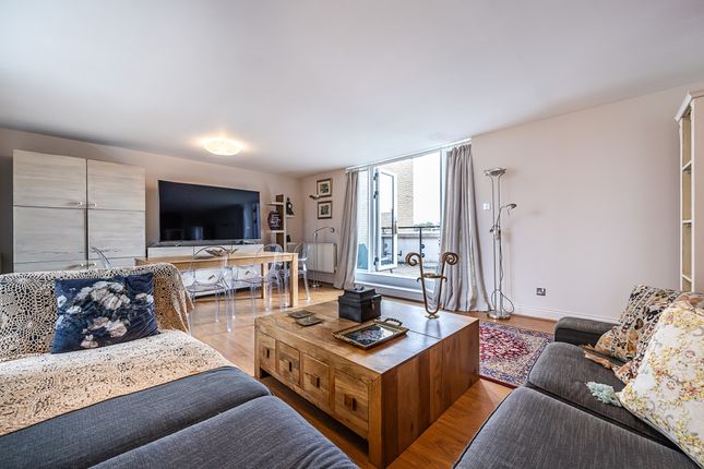 Thumbnail Flat to rent in Palgrave Gardens, London