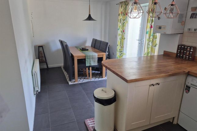 15, Lamorna Close, Hayle photo 4