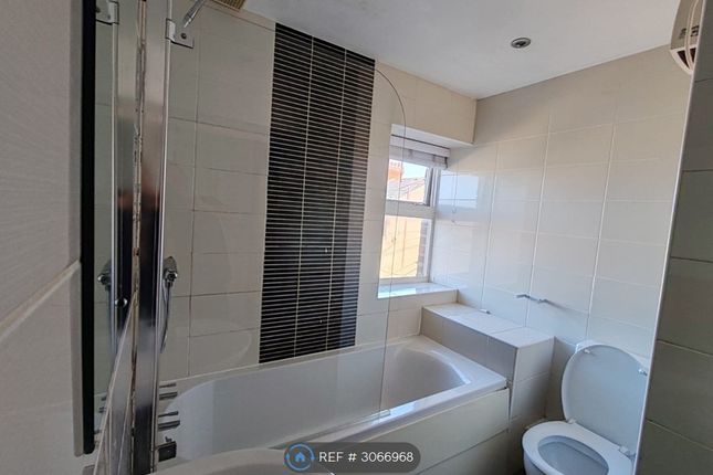 Apartment, The Corn Exchange Pleasant St, Lytham St Annes photo 5