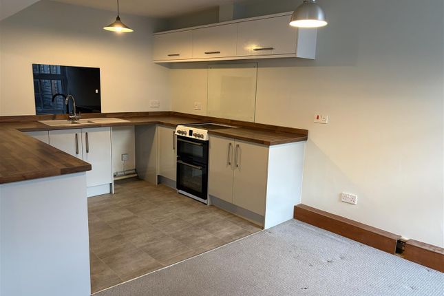 45a, Parsonage Street, Dursley photo 2