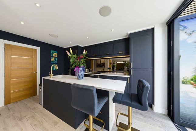 1A, Birkbeck Road, Beckenham photo 4
