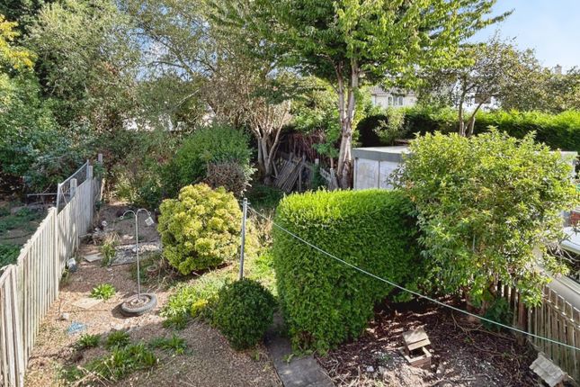 18, Mill View, Rotherham photo 2