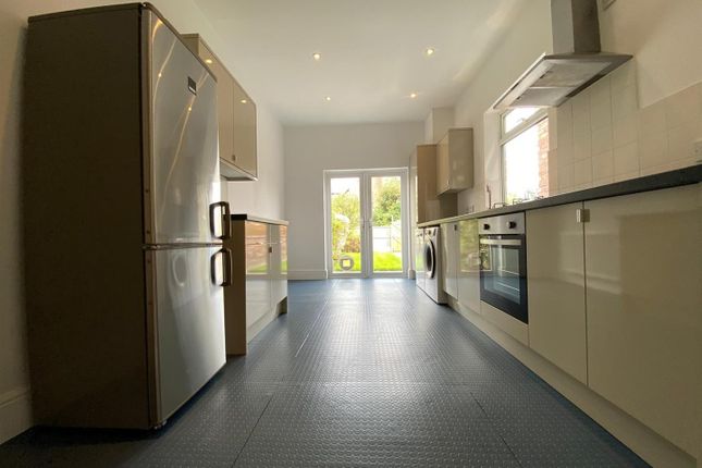 7, Scott avenue, Chorlton photo 4