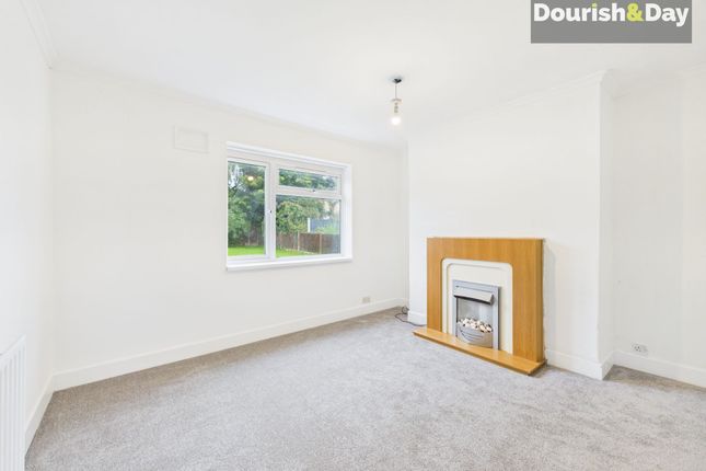 37 Dalelands West, Market Drayton photo 2
