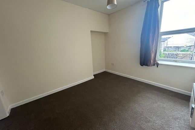 Property to rent in London Road, Neath