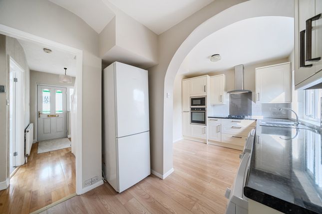 1, Carmelite Road, Middlesex photo 2
