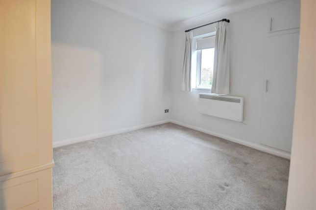 Crown Rise, Watford photo 4