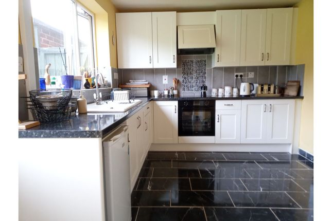 End terrace house for sale in Stanhope Street, Chesterfield