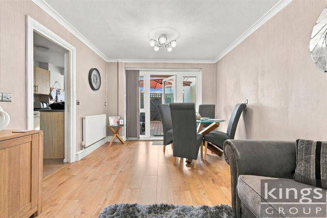56, Neatby Court, Coopers Walk, Waltham Cross photo 4