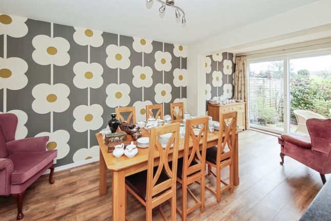 9, Blackthorn Road, Kenilworth photo 3